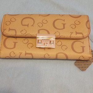 Guess wallet clutch